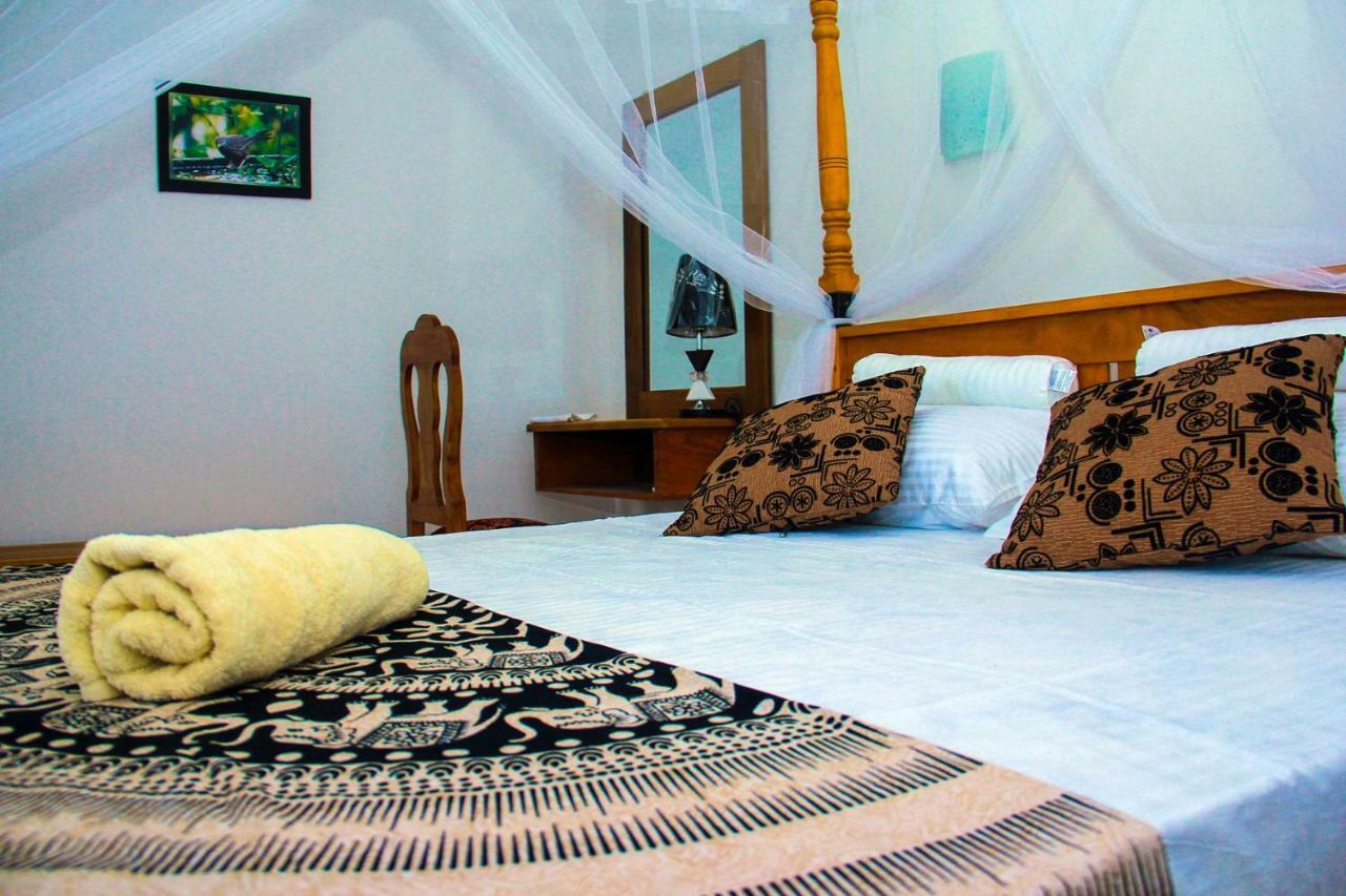 Hotel Thusitha S Nest Dikwella Exterior foto